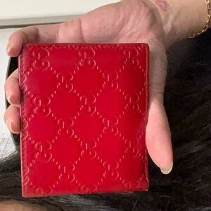 5. Gucci Red Sold As Is Desc In Live No Cancel/returns